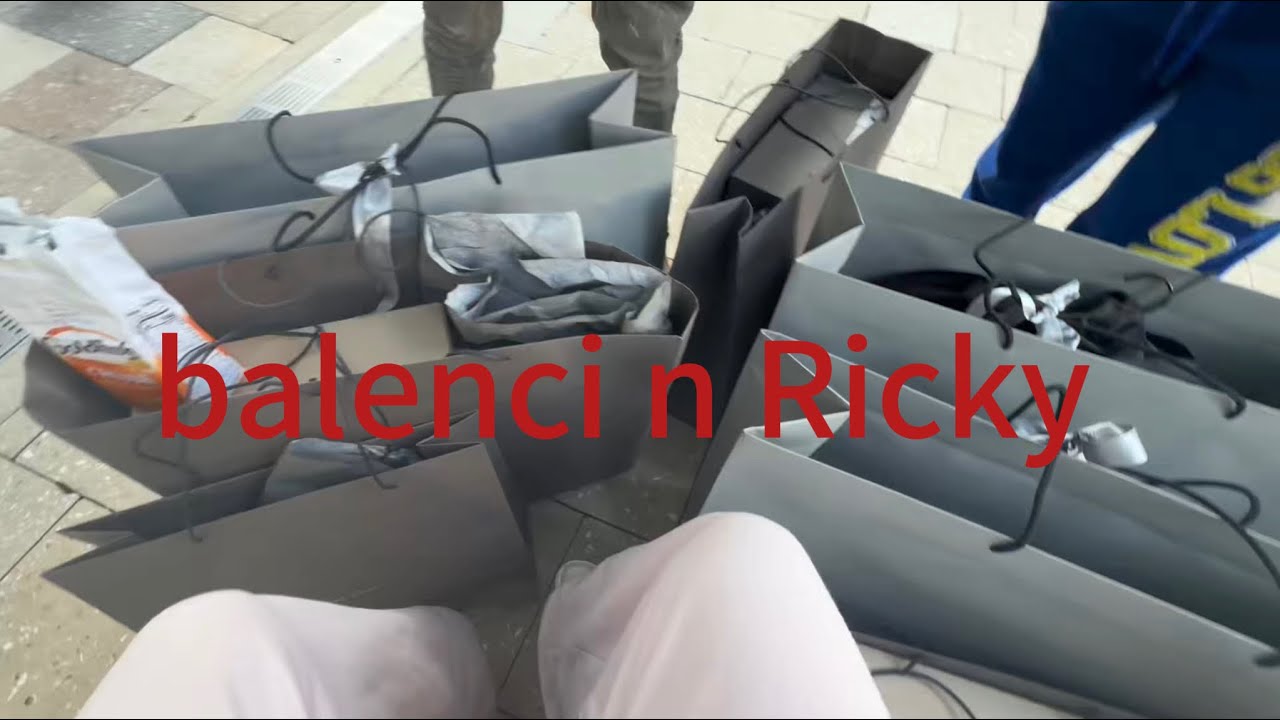 spoiling my hg for her bday (expensive)