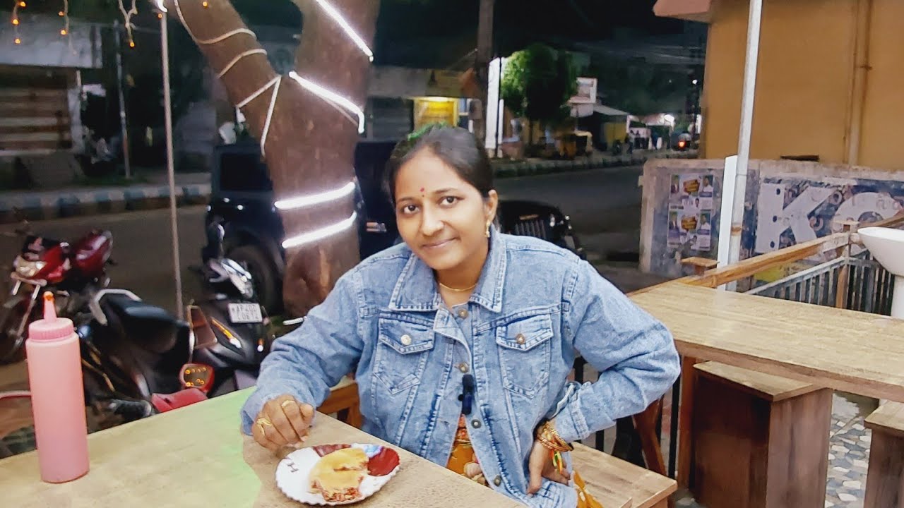 Famous bakes,jaggaiahpeta 