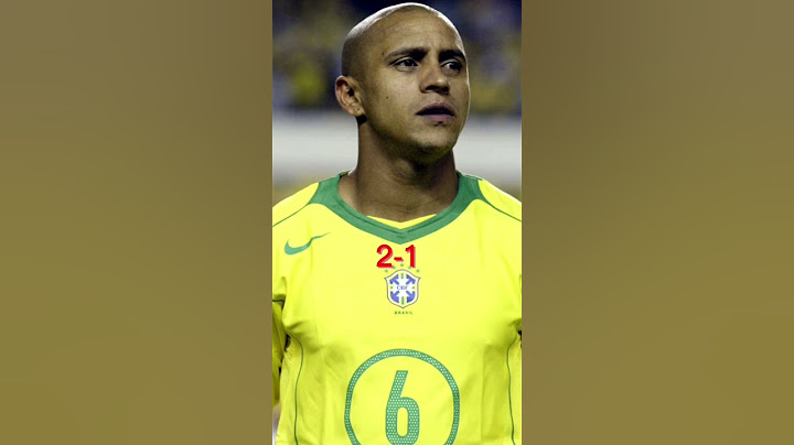 Roberto Carlos vs Messi