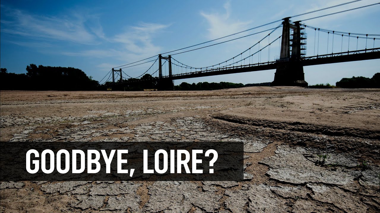 Water Crisis in France → River Loire Dried Up. Drought in Europe YouTube