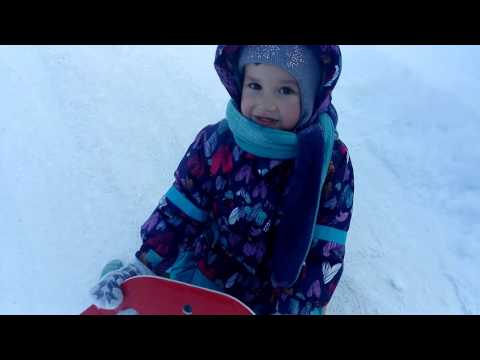 Катание на ледянке Angry Birds