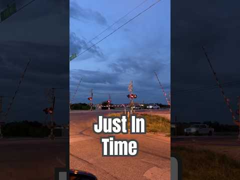 Video: MetroRail lahka železnica v Austinu, TX