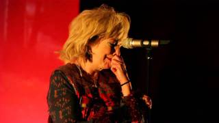 Video thumbnail of "Julee Cruise- 'The World Spins'- Twin Peaks Festival 2010-London"