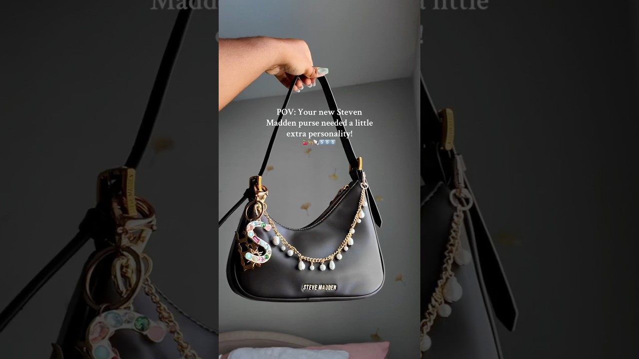 Girlies, are you adding charms to your bags? 👉🤔 