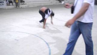 O Fera No Break Dance B-Boy Erones