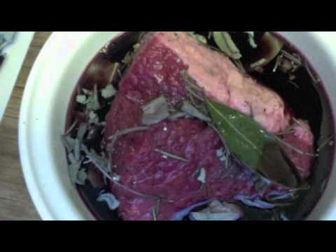 STRACOTTO DI MANZO AL VINO ROSSO - YouTube