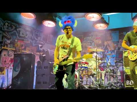 Blink 182  - The Rock Show Live MTV 2001 - Rare