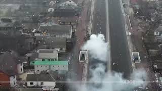 Ukraine War Dramatic drone footage shows Russian convoy ambush 1080p