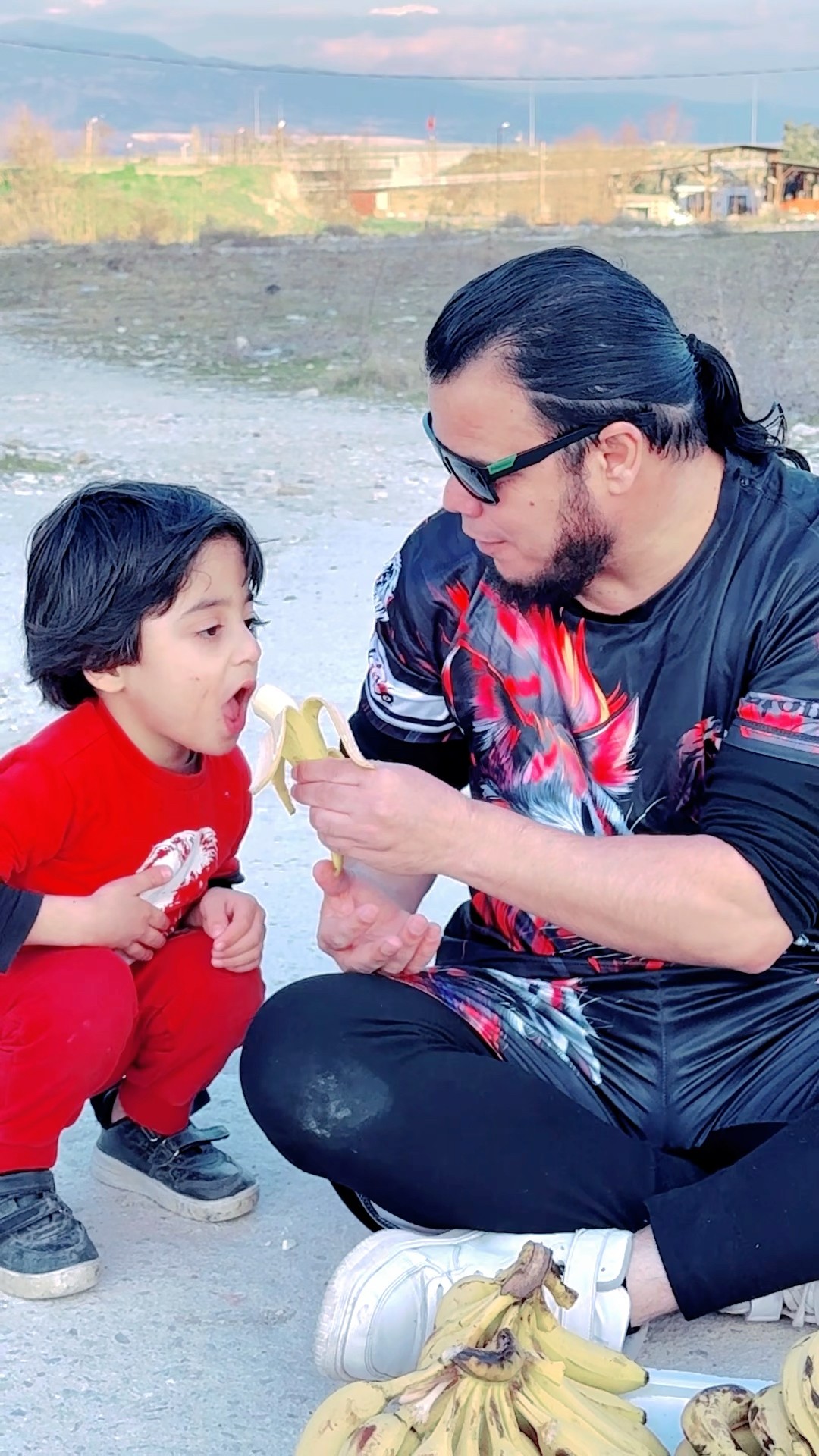 #حزين شاب يندم على مافعله