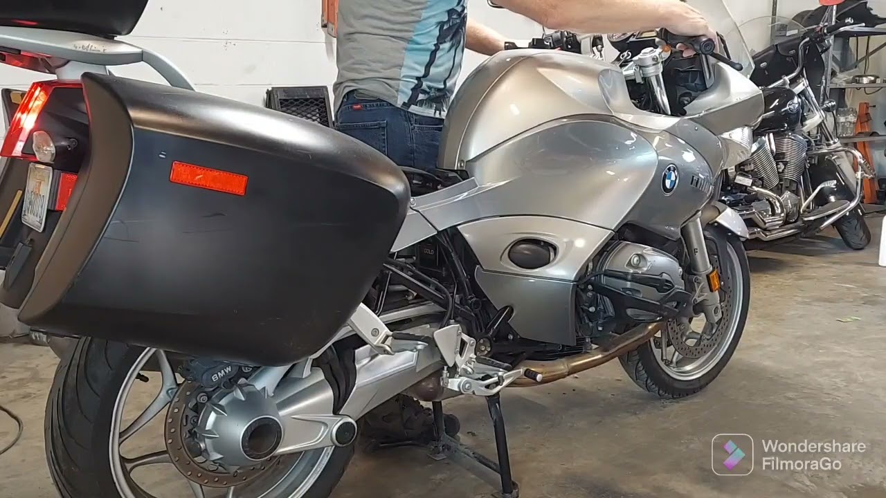 2005 BMW R1200ST FIRST START after sitting along time YouTube