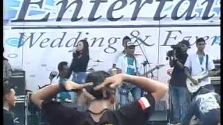 Downloadjanur garing - nita savana - cs zelinda MP3 MP4 janur garing - nita savana - cs zelinda