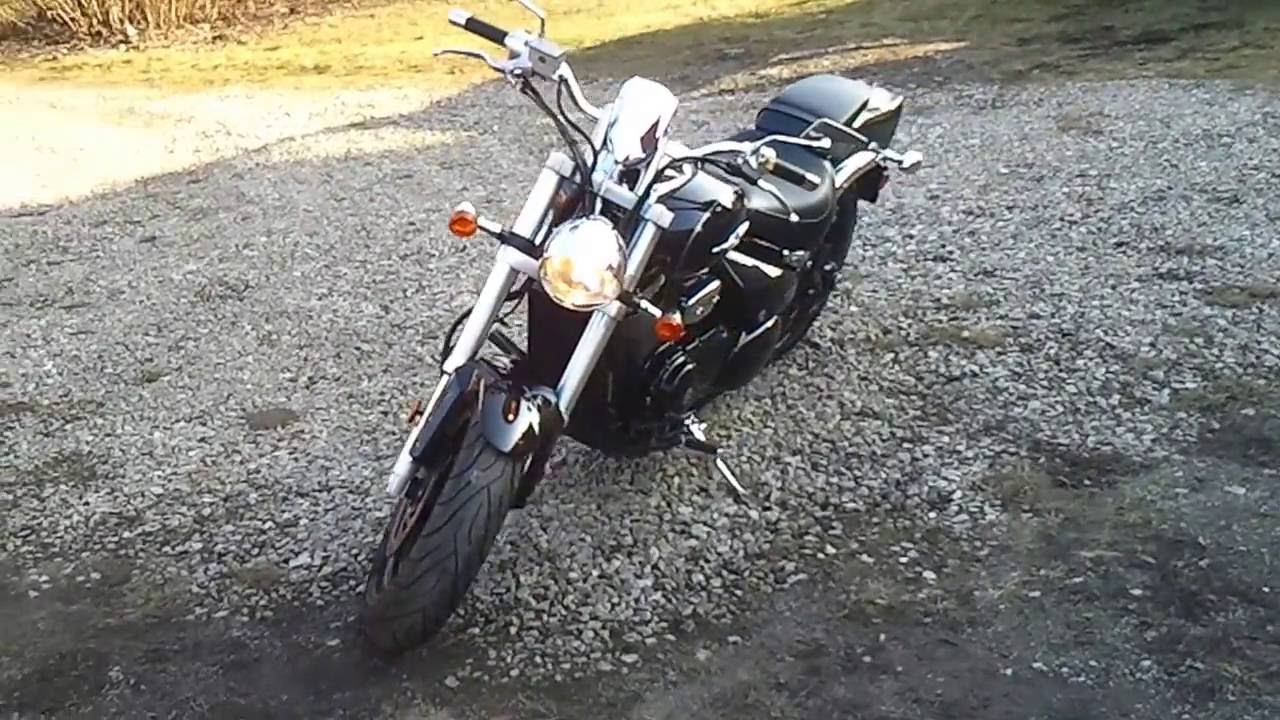 Suzuki intruder m50