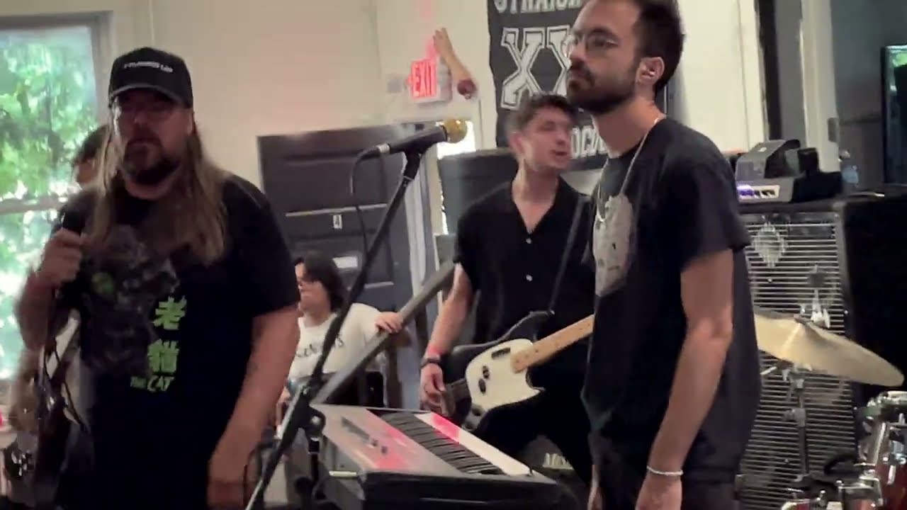 Toilet Rats – Live at Flying V Music Hall in Minneapolis, 2025