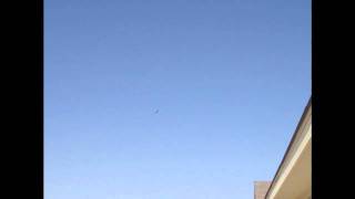 USAF B1 Bomber Lancer flyover at low altitude