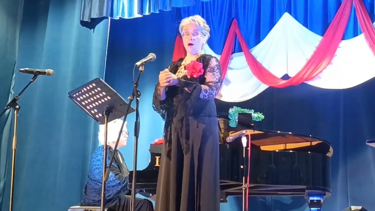 Betty Montino Soprano - C'era una volta il West (Ennio Morricone) - Pianoforte M° Monica Vanin