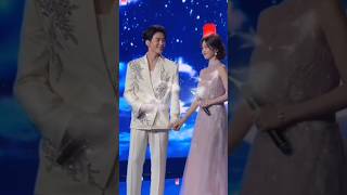 Joseph Zeng and Bai Lu – Holding hands 🥰💖💕 #bailu #白鹿 #josephzeng #zengshunxi #曾舜晞 #临江仙 #feud
