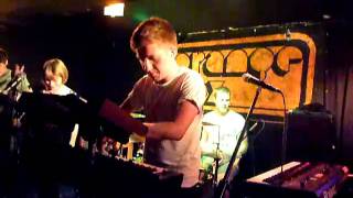 rolo tomassi: an apology to the universe / nine live