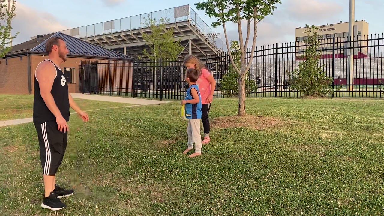 playing frisbee golf