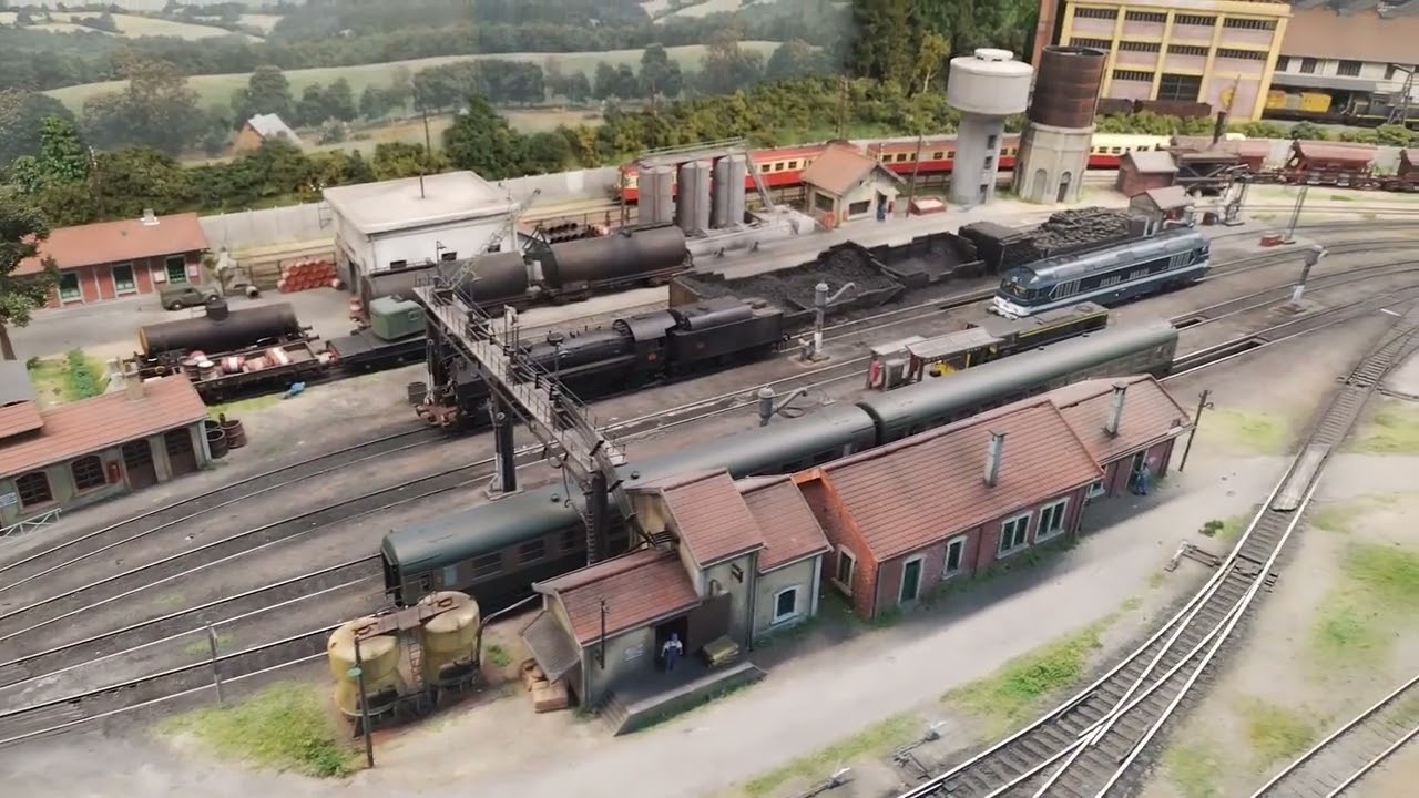 Un après-midi chez Renaud Yver. Partie 2 Sortie du dépôt de la 141R 1173 (le 15 mars 2025)