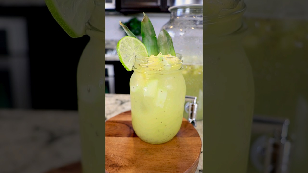 How To Make Pineapple Water With Cucumber Agua De Pi a Y Pepino shorts How To Make Pineapple Water With Cucumber Agua De Pi a Y Pepino shorts