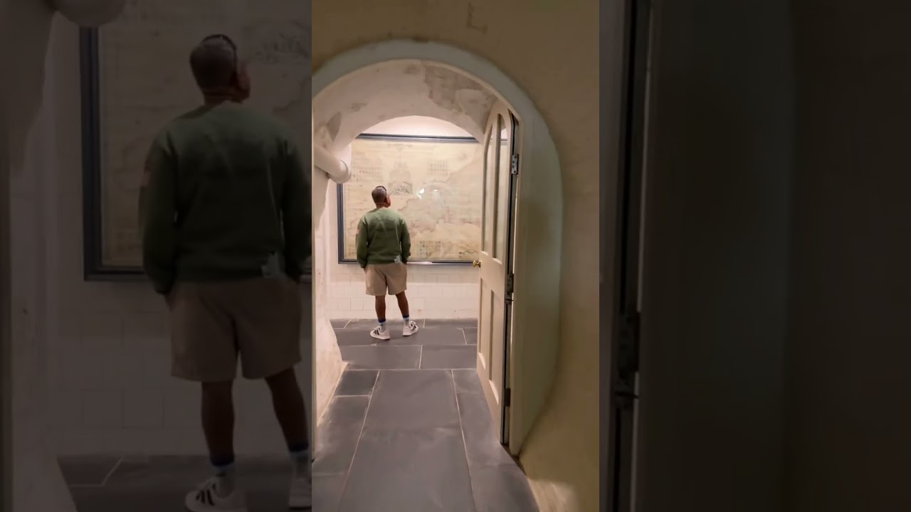 Walking around the world 🌍 