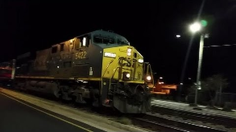 [CSXR]5422 GE ES44DC Leads Q193-19 With 1st Gen K5HL Horntaps & Mr C.W @ The Controls In Fay NC SB