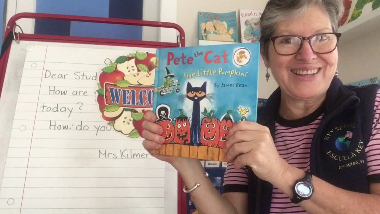 Pete the Cat - Five Little Pumpkins - Read Aloud #32 - YouTube