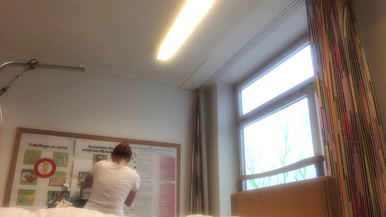 Ganzkörperwäsche Teil 4 Intimpflege im Bett