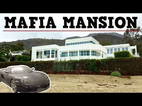 Mafia Bosses $17,000,000 Abandoned Mansion With Indoor Pool & Very Rare Car