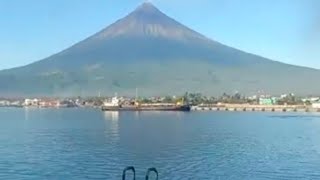 MAJESTIC MAYON VOLCANO AND THE CRYSTAL SEA OF BIKOLANDIA