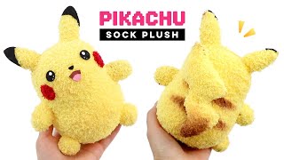 Do you have 2 socks? Then you can make this Pikachu plushie! #pokémon