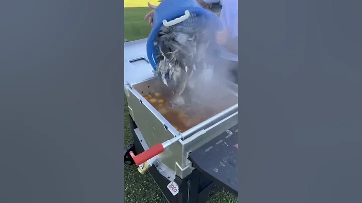 Louisiana Memorial Day Crab Boil!! #shorts