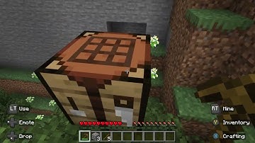 How to make a stone pickaxe in Minecraft
