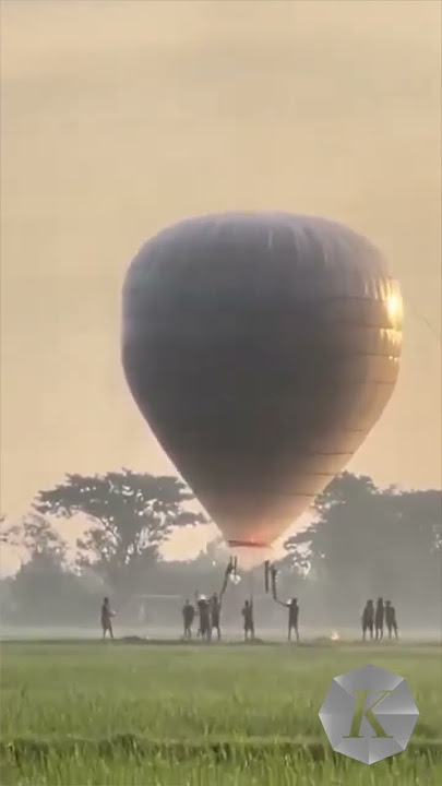Detik detik Balon Udara Berisi Petasan Meledak di Ponorogo