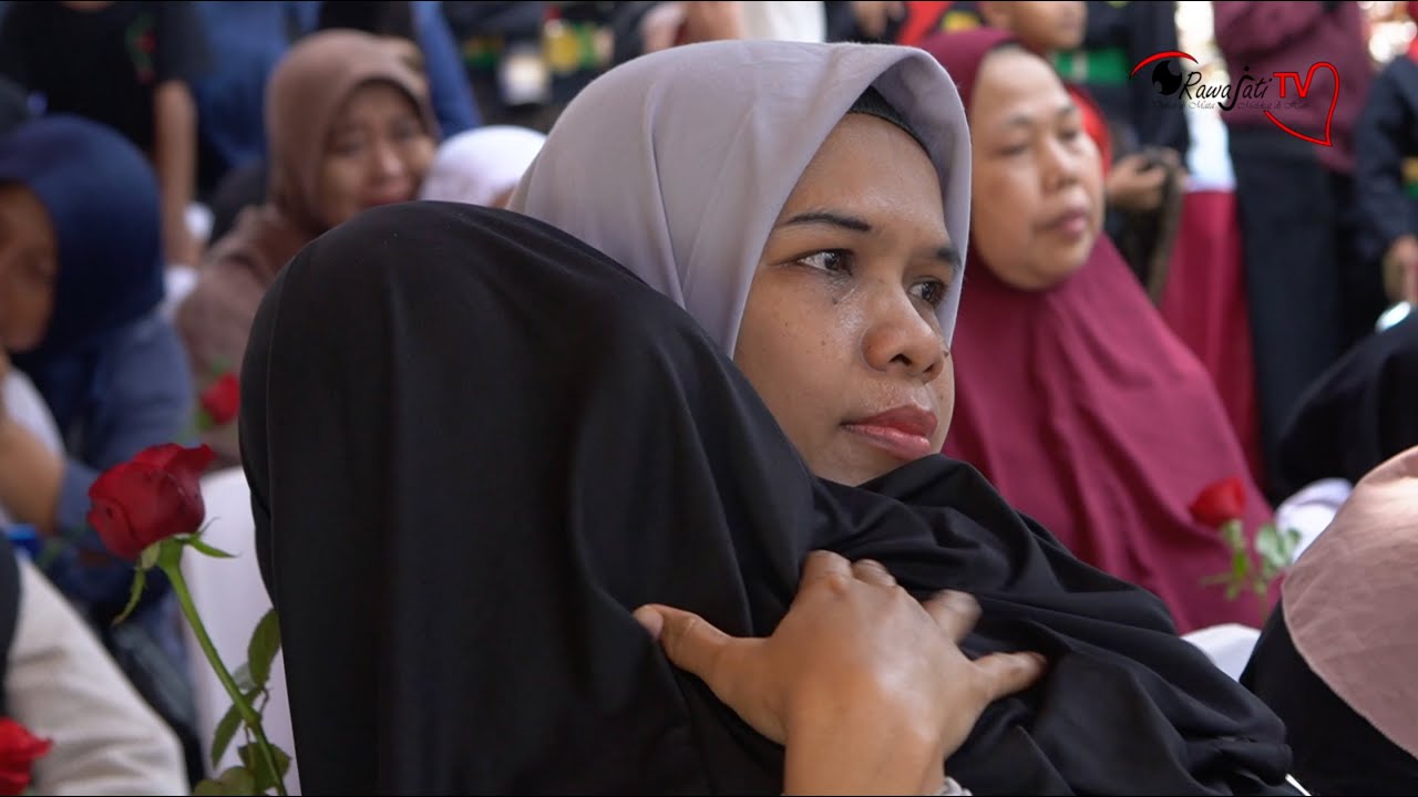 Mengharukan, Anak-Anak Yatim Pecah Tangis di Hari Ibu.