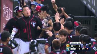 09/20 統一 vs Lamigo 八局下，葉竹軒擊出高飛犧牲打，林泓育跑回超前分