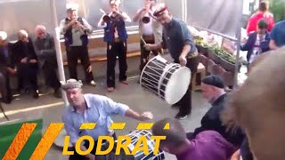 Download Lagu Mamuti me Dritonin - Dasem ne Novosell 2 MP3 Download Lagu Mamuti me Dritonin - Dasem ne Novosell 2 MP3
