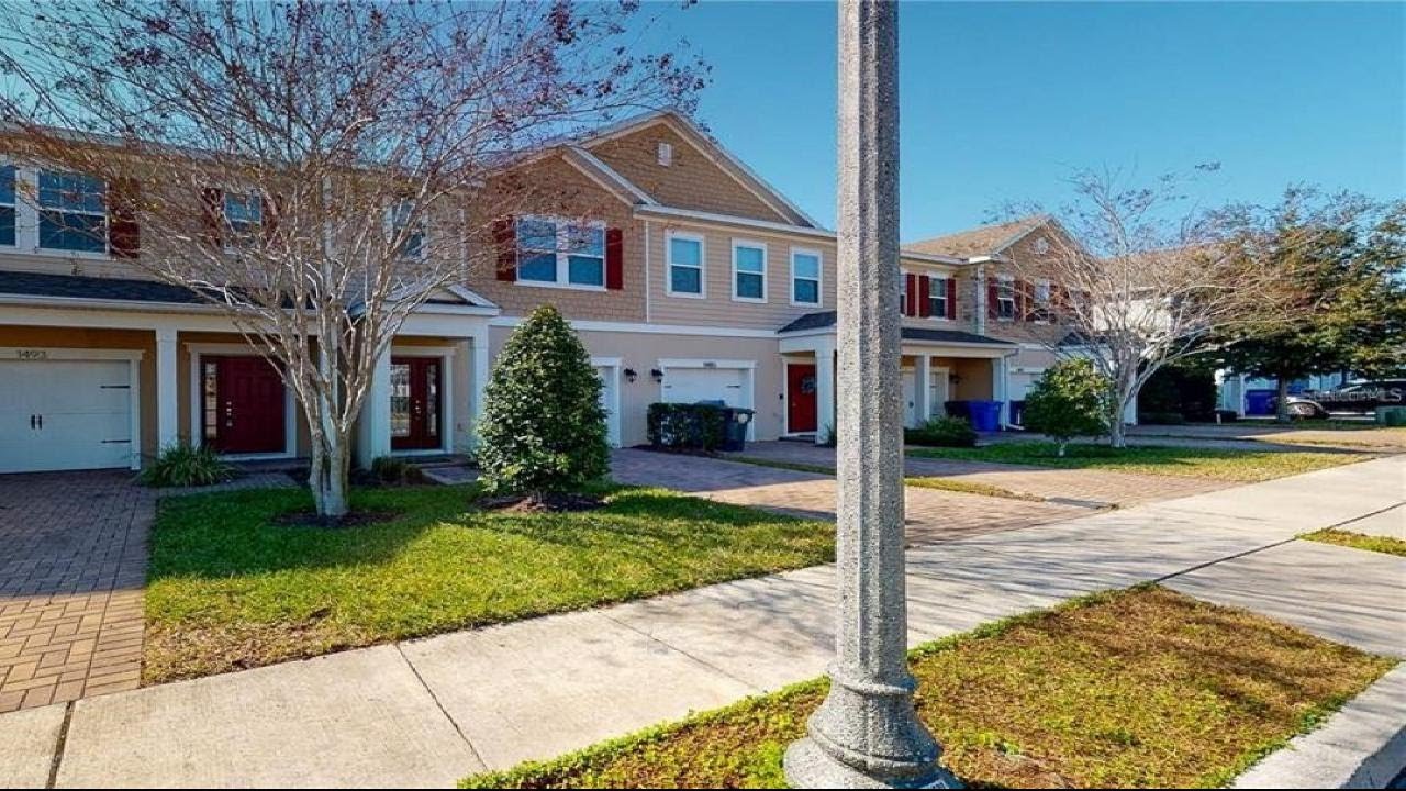 1493 RIVER ROCK COURT OVIEDO FL Presented by James Williams III 1493 RIVER ROCK COURT OVIEDO FL Presented by James Williams III