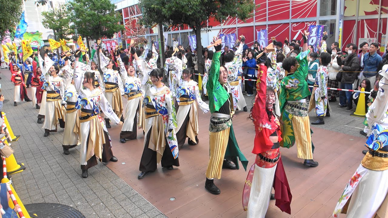 津凪-tsunagi-   四日市よさこい祭り2025やったろ舞　ふれあいモールパレード会場