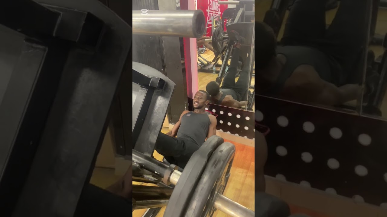 4 Mins leg day workout at the Gym. Effective for leg muscles, glutes muscles . 