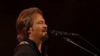 Travis Tritt - Here's A Quarter (A Man And His Guitar)