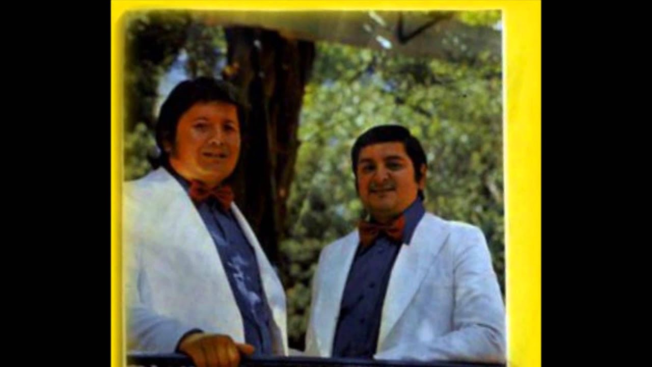 LOS CANTORES DEL ALBA ENGANCHADOS SERENATAS