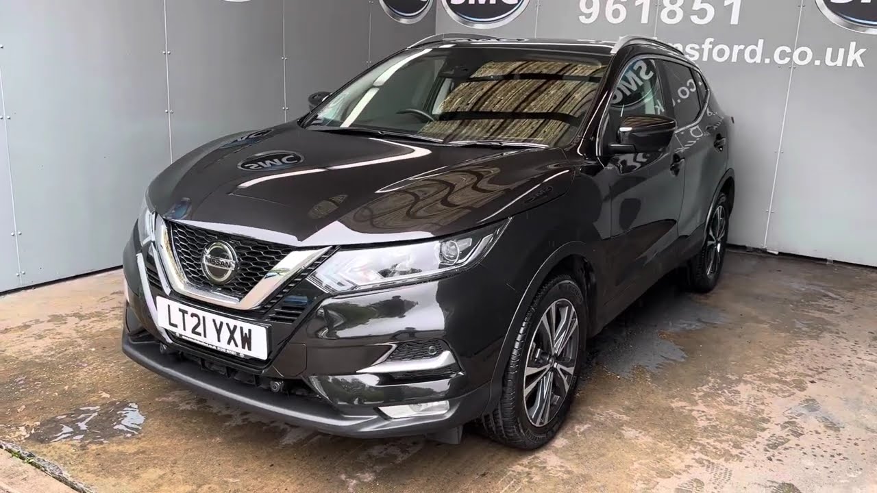 Nissan Qashqai 1.3 Dig-T N-Connecta DCT (21) £18750