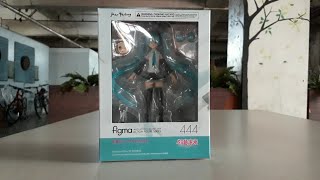 Unboxing : Figma 444 : Hatsune Miku V4 Chinese