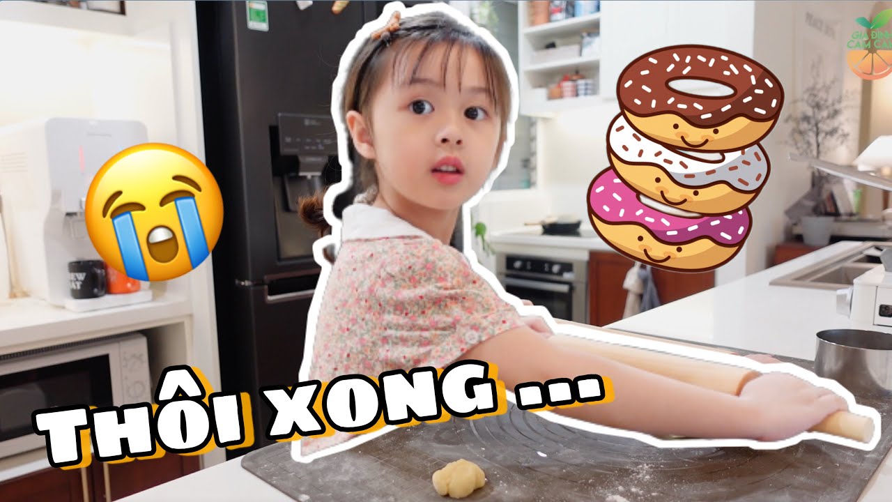 CAM CAM TỰ TAY LÀM BÁNH VÒNG, KEM VANI VÀ SỰ CỐ BẤT NGỜ