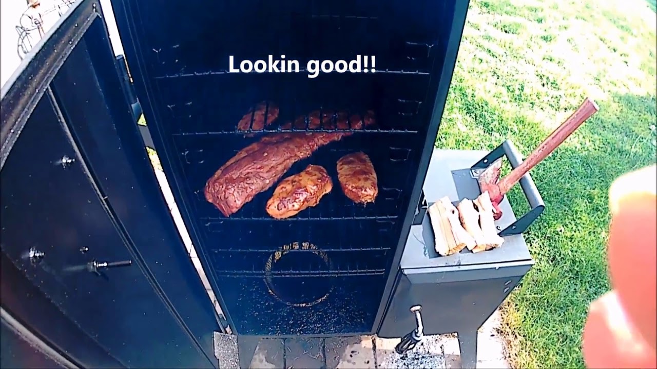 Testu0026Review Dyna Glo DGO1890BDC D Wide Body Vertical Offset Charcoal Smoker  - YouTube