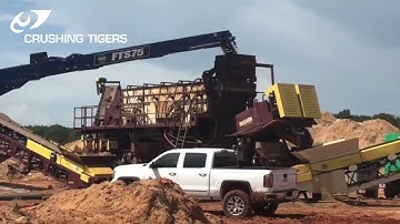 Edge Mulch-Master Feeder Tracked Stacker FTS75