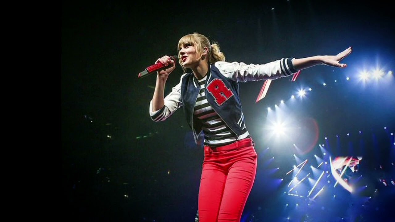 Taylor Swift - 22 (Red Tour) [Backtrack + Instrumental]