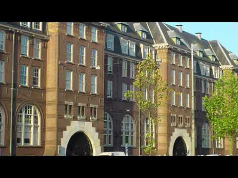 Video: Geschiedenis Van De Kopstoot En Waar Te Drinken In Amsterdam