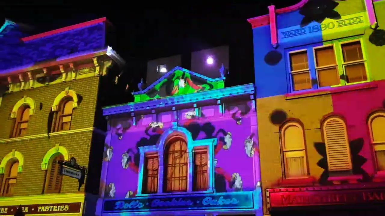 We Love Mickey Projection Show 2022 - Hong Kong Disneyland